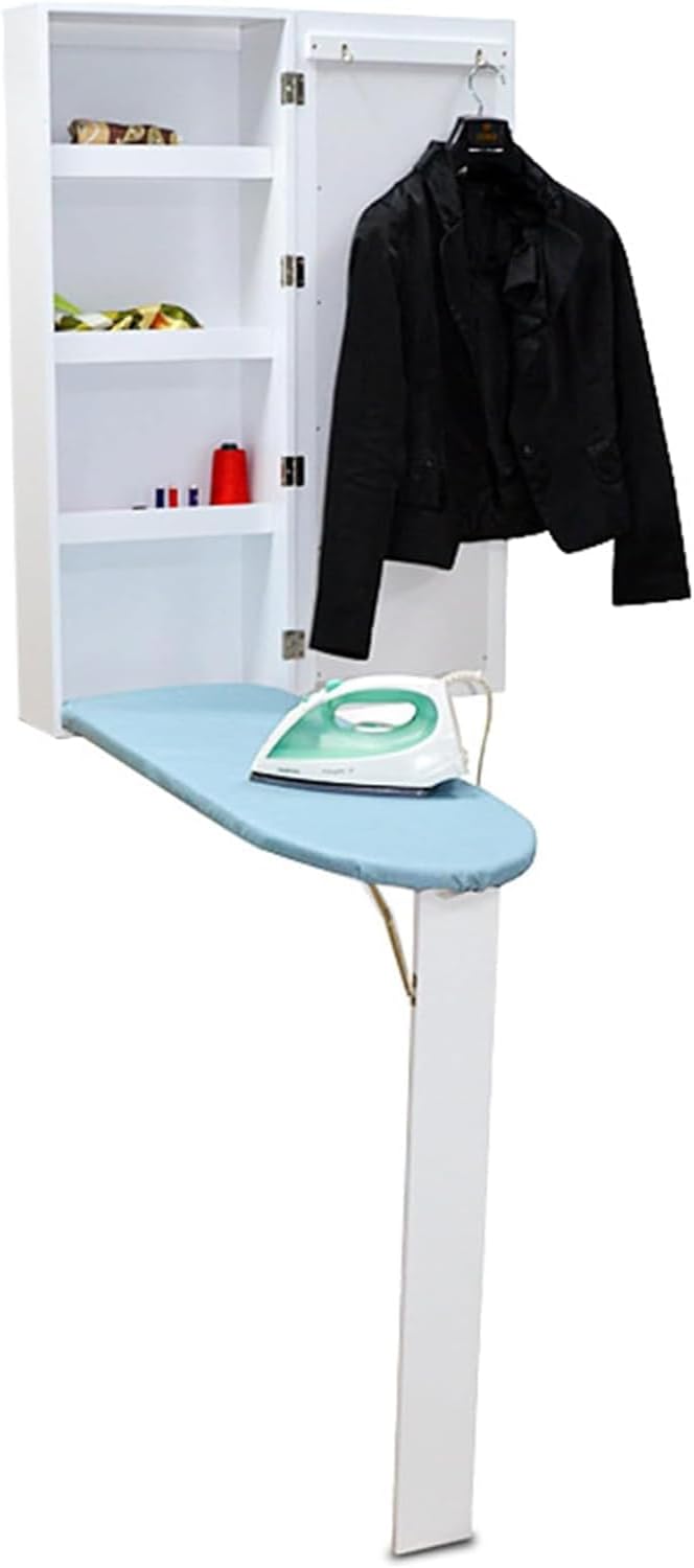 Le miroir reunit une partie textile en coton et des elements metalliques