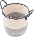 Un panier a linge au format peu encombrant